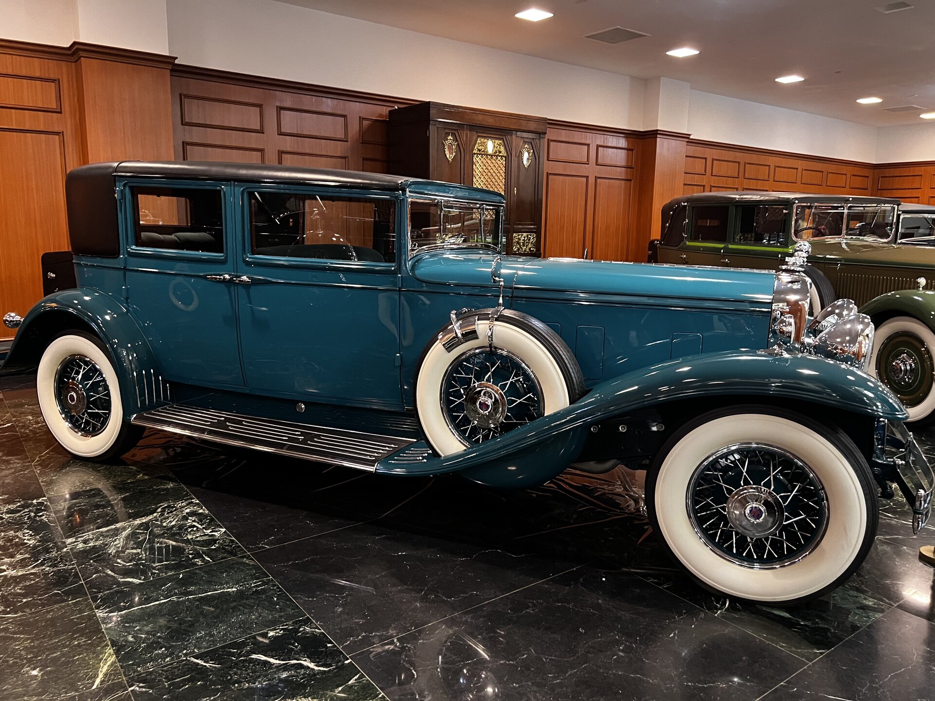 32-valve Stutz photographed first-hand by Omar Mukhtar.