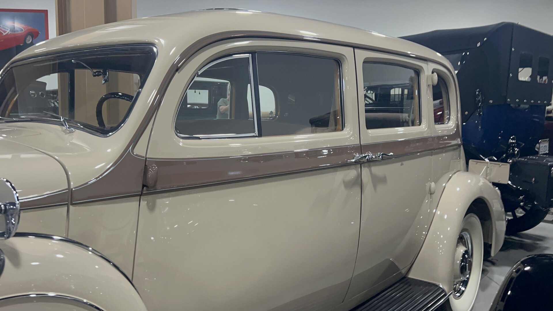 Pierce-Arrow photographed first-hand by Omar Mukhtar.